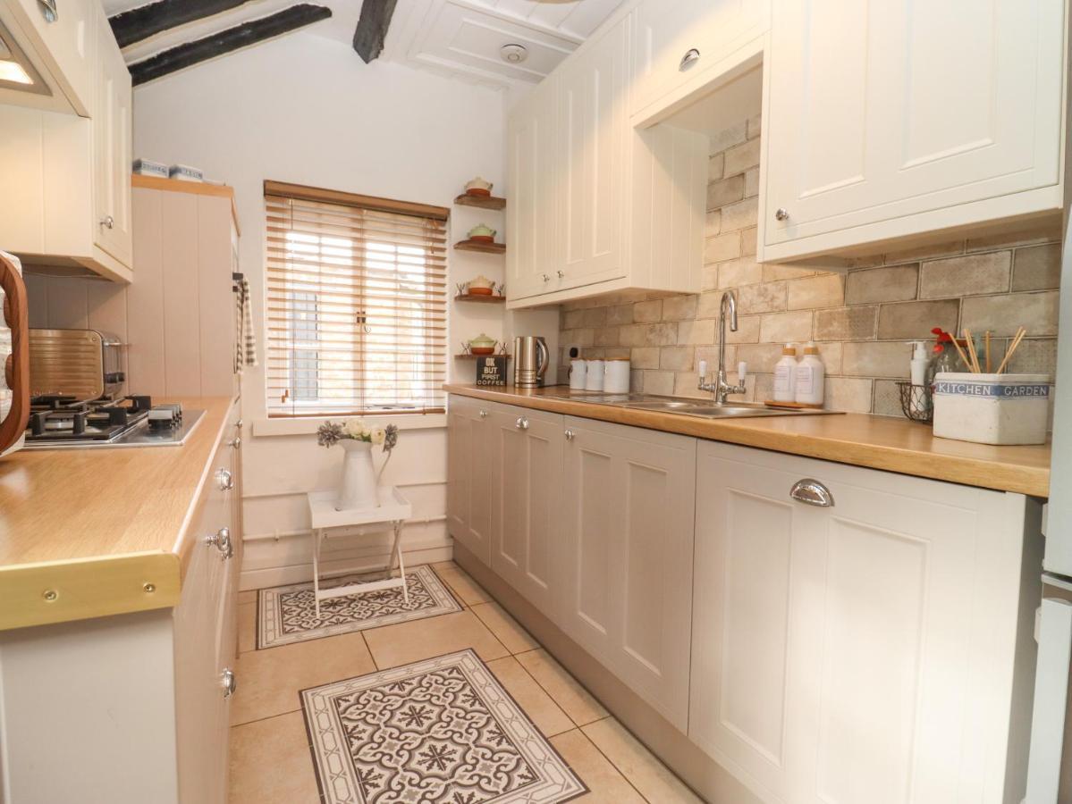 Hobbes Cottage Malmesbury Εξωτερικό φωτογραφία