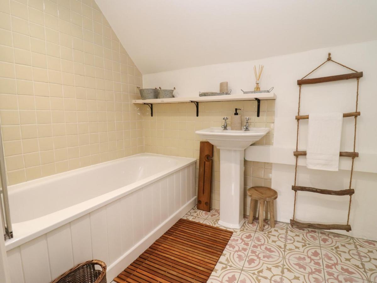 Hobbes Cottage Malmesbury Εξωτερικό φωτογραφία